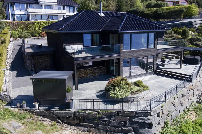 Villa Bjørge ved sjøen i Bergen